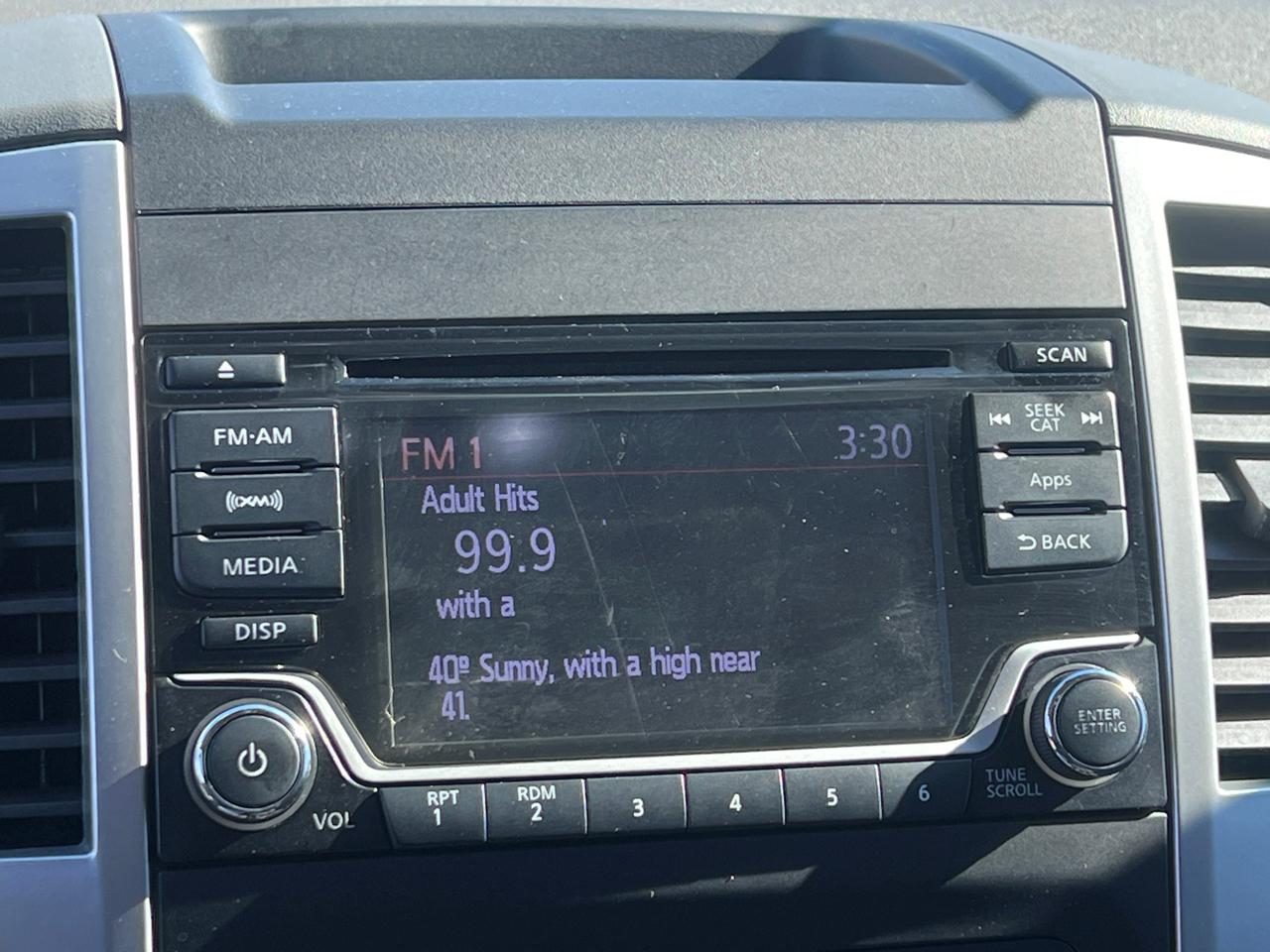 Nissan Frontier SV Crew Cab V6 2016