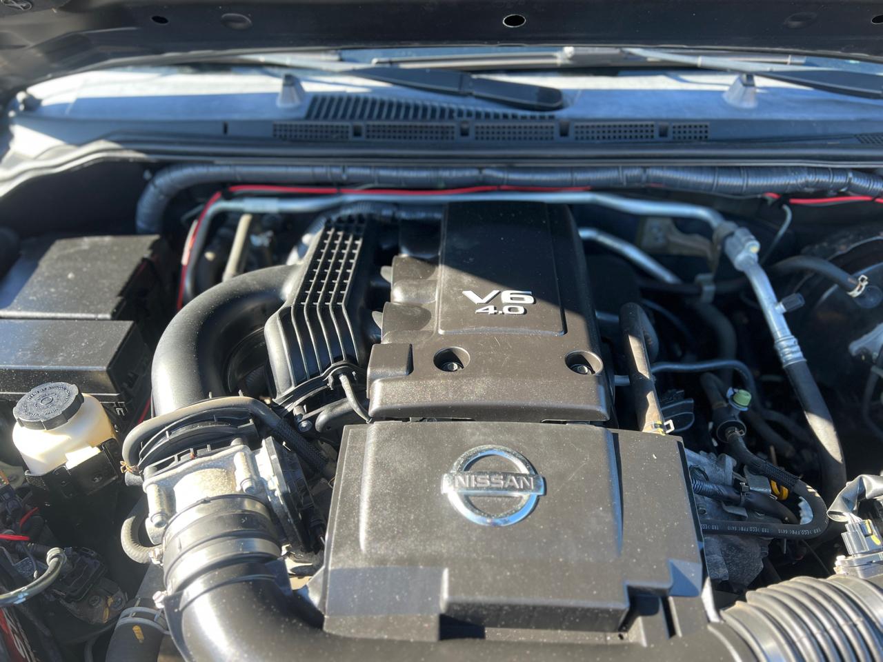 Nissan Frontier SV Crew Cab V6 2016