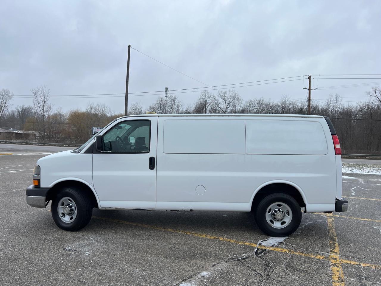 Chevrolet Express 3500 Cargo 2014