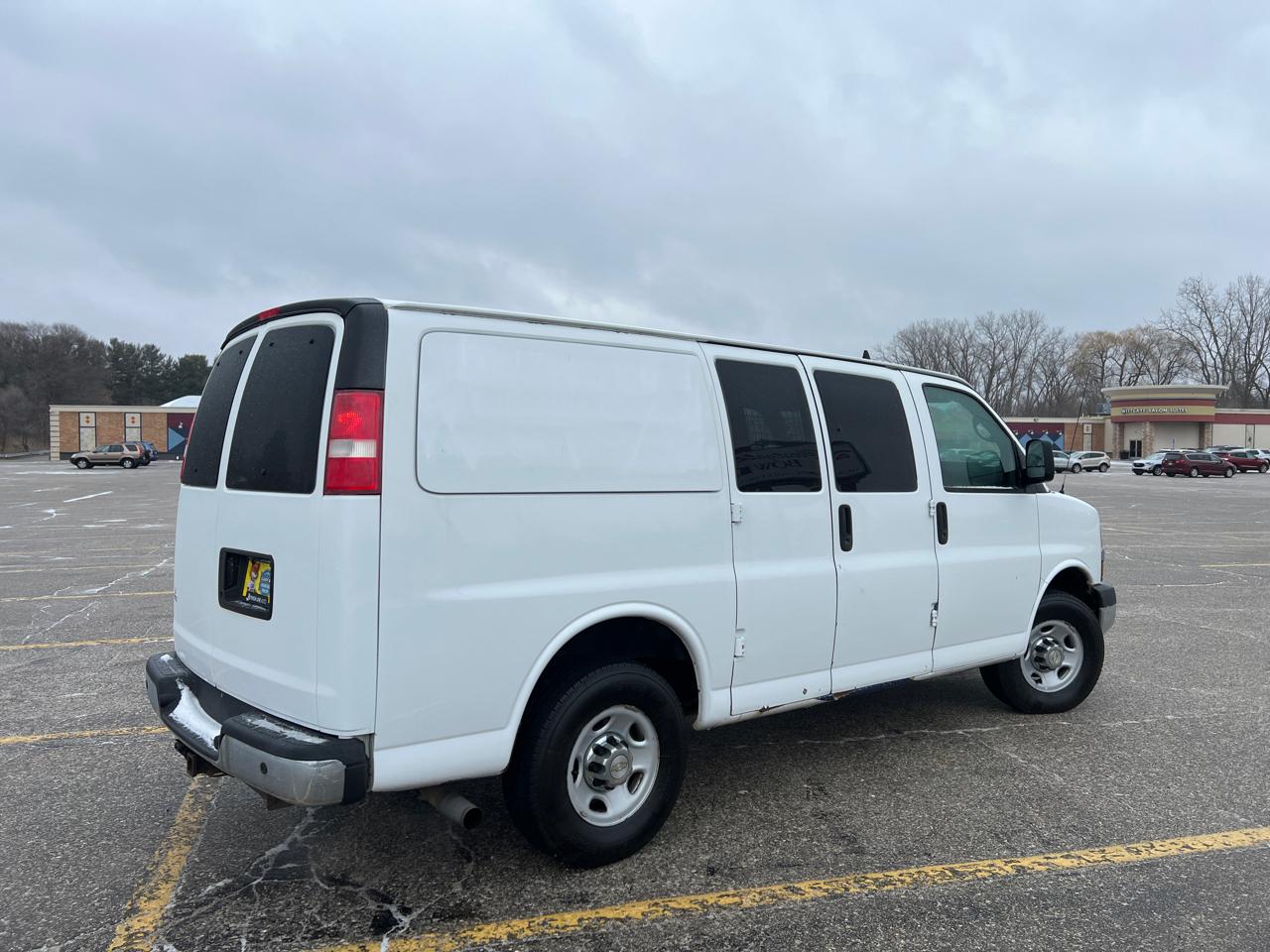 Chevrolet Express 3500 Cargo 2014