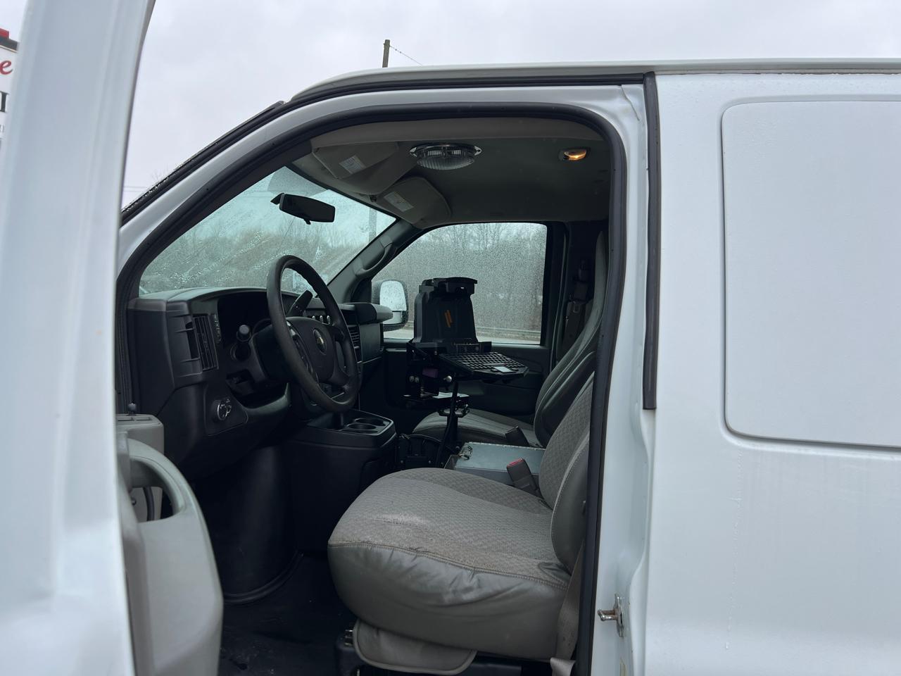 Chevrolet Express 3500 Cargo 2014