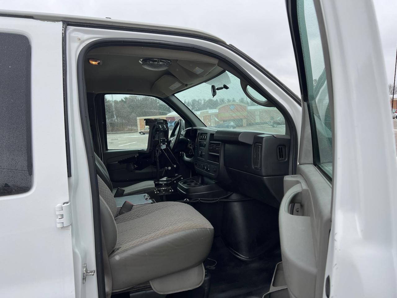 Chevrolet Express 3500 Cargo 2014