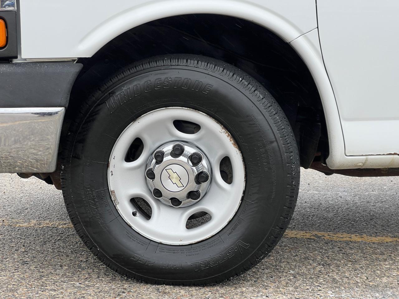 Chevrolet Express 3500 Cargo 2014