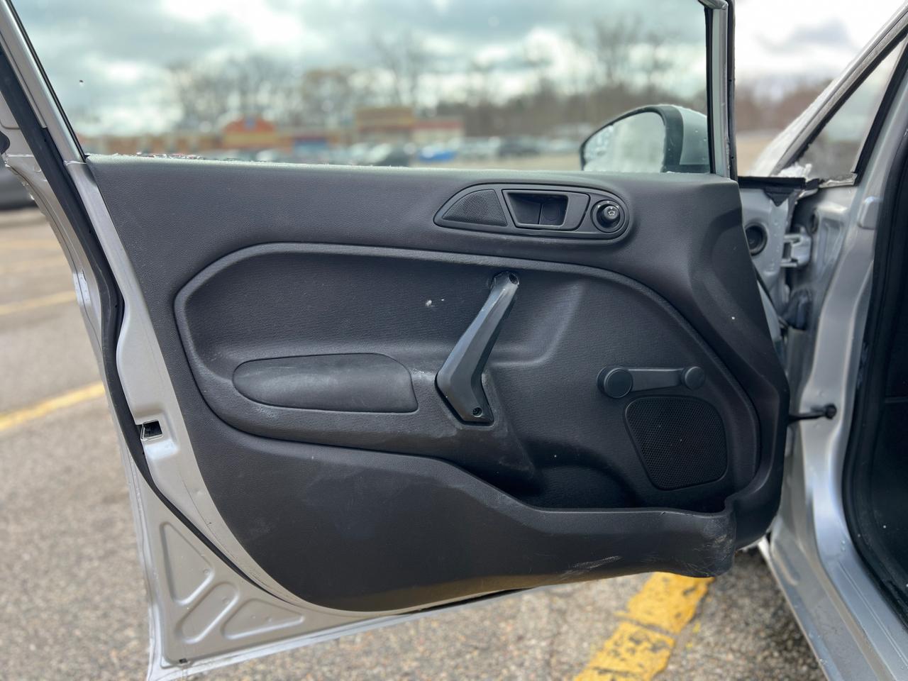 Ford Fiesta S Hatchback 2015