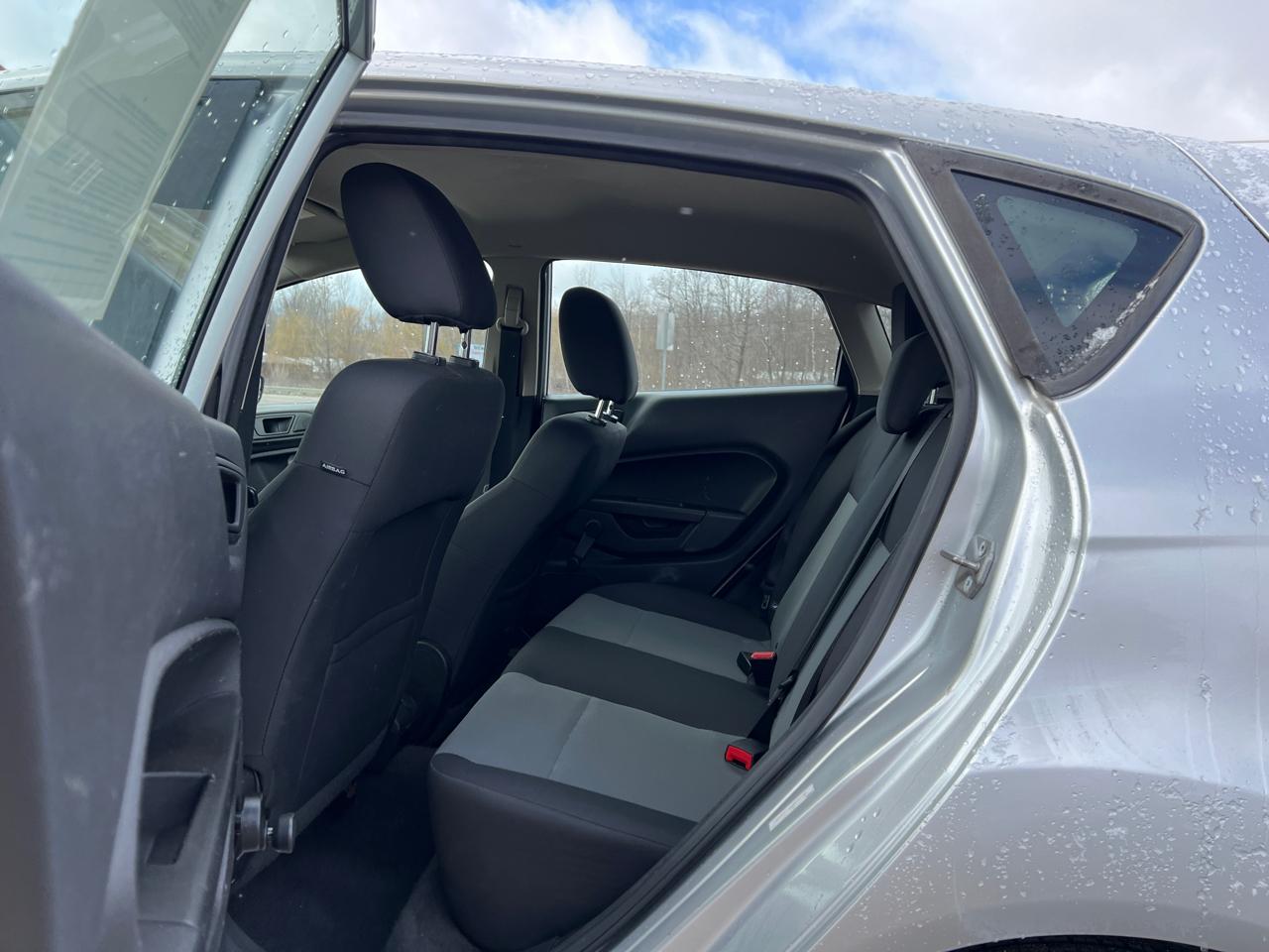 Ford Fiesta S Hatchback 2015