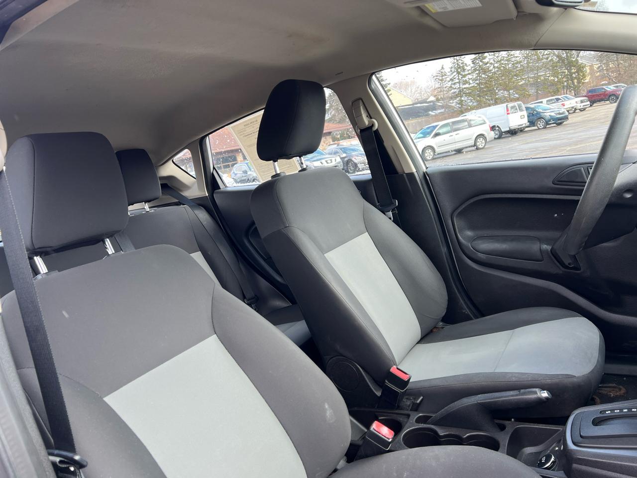 Ford Fiesta S Hatchback 2015