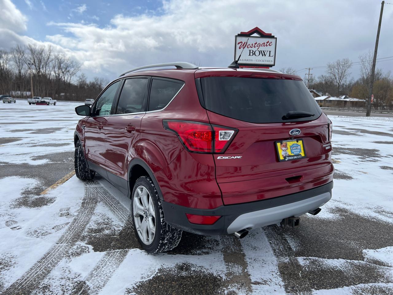 Ford Escape Titanium 4WD 2019