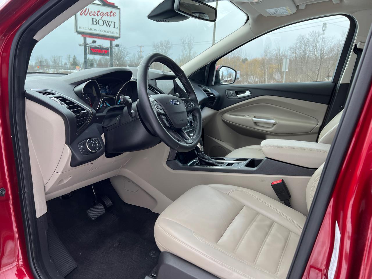 Ford Escape Titanium 4WD 2019