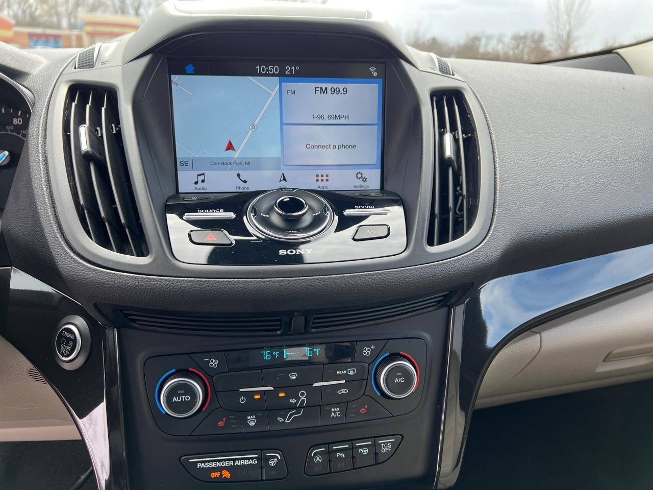 Ford Escape Titanium 4WD 2019