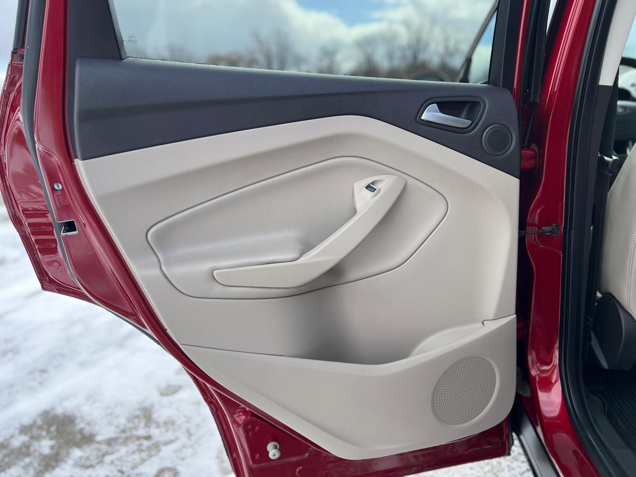 Ford Escape Titanium 4WD 2019