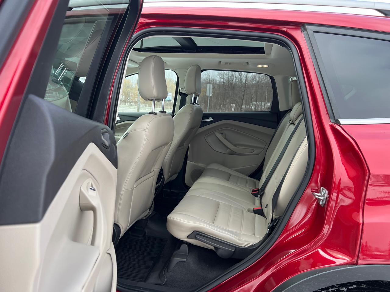 Ford Escape Titanium 4WD 2019