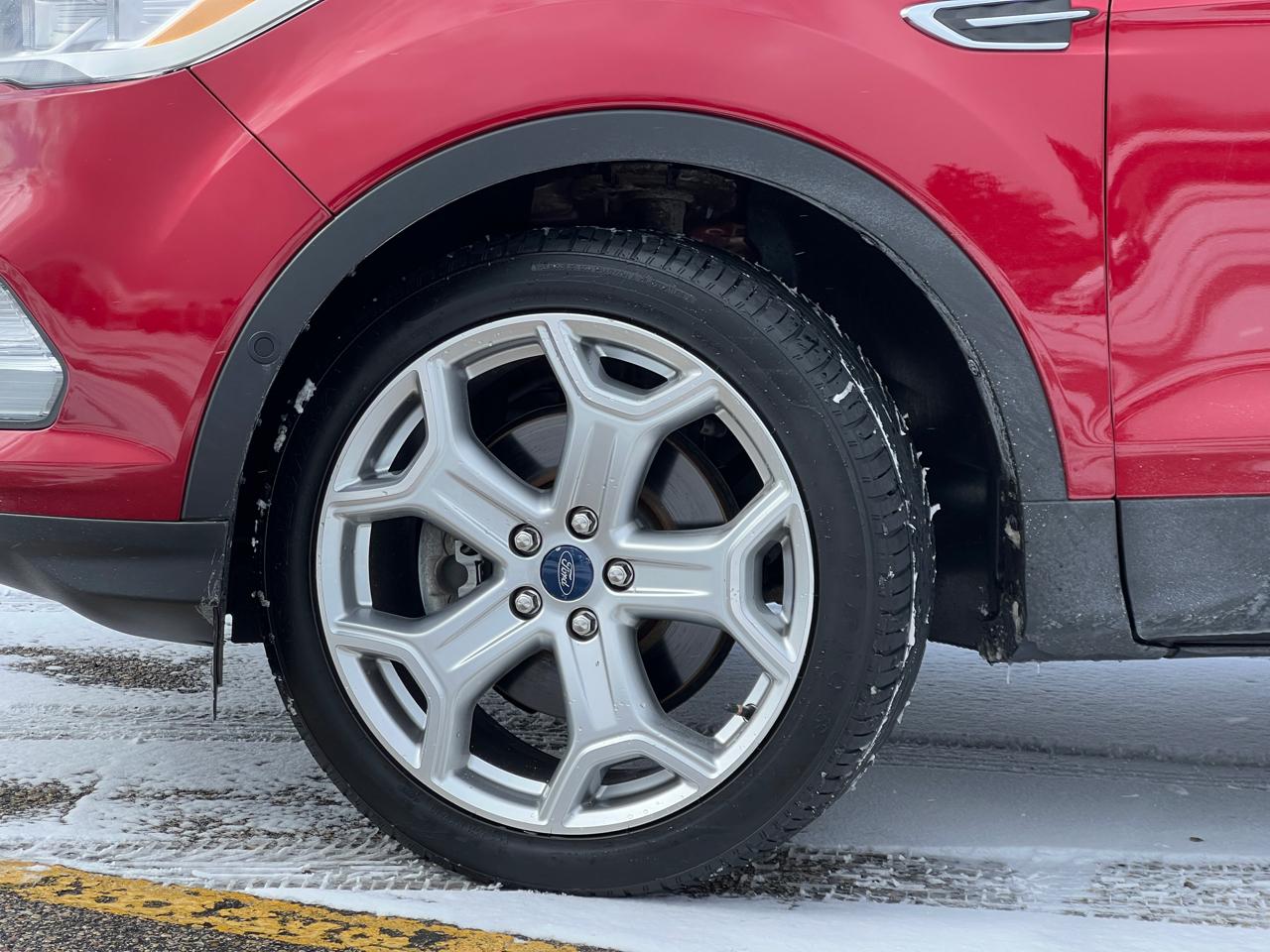 Ford Escape Titanium 4WD 2019