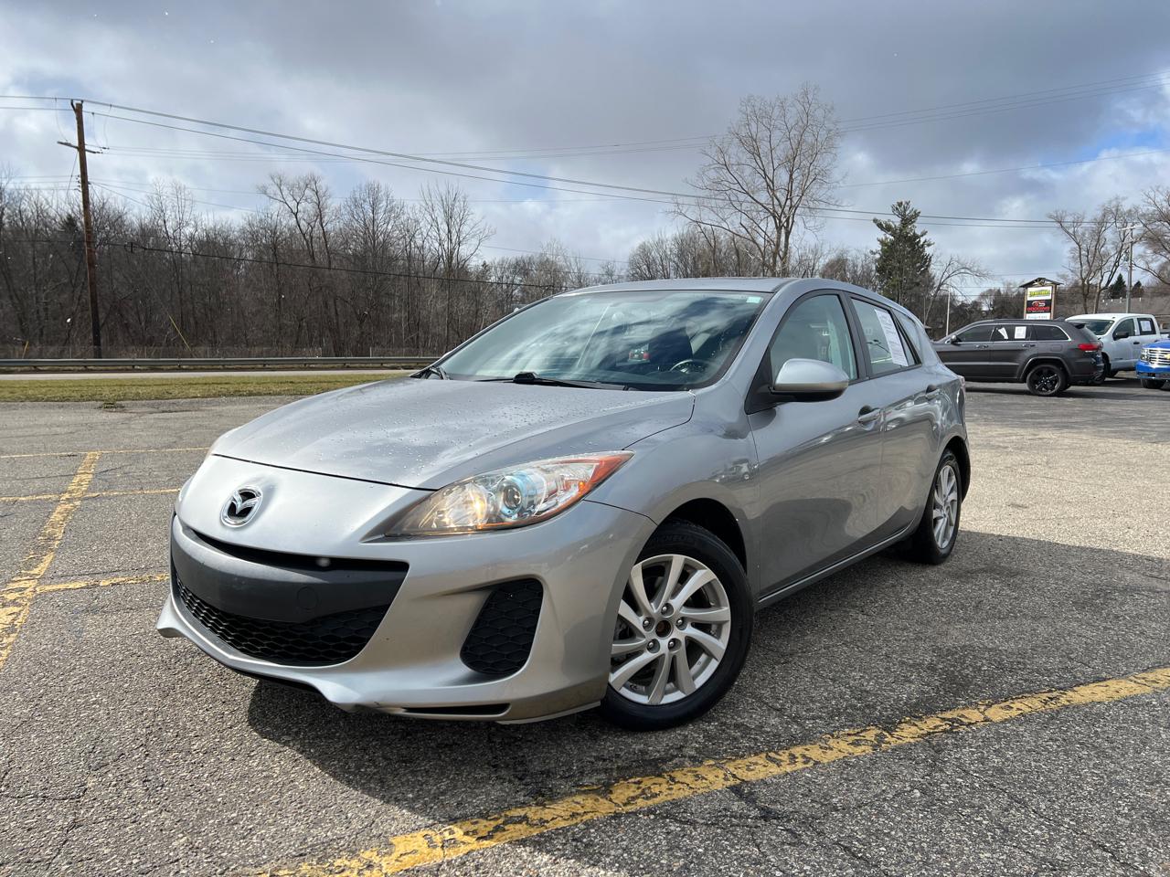 2012 Mazda MAZDA3 I Touring 5-Door