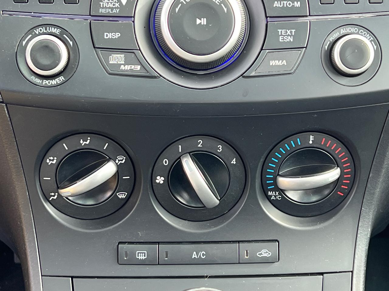 Mazda MAZDA3 I Touring 5-Door 2012