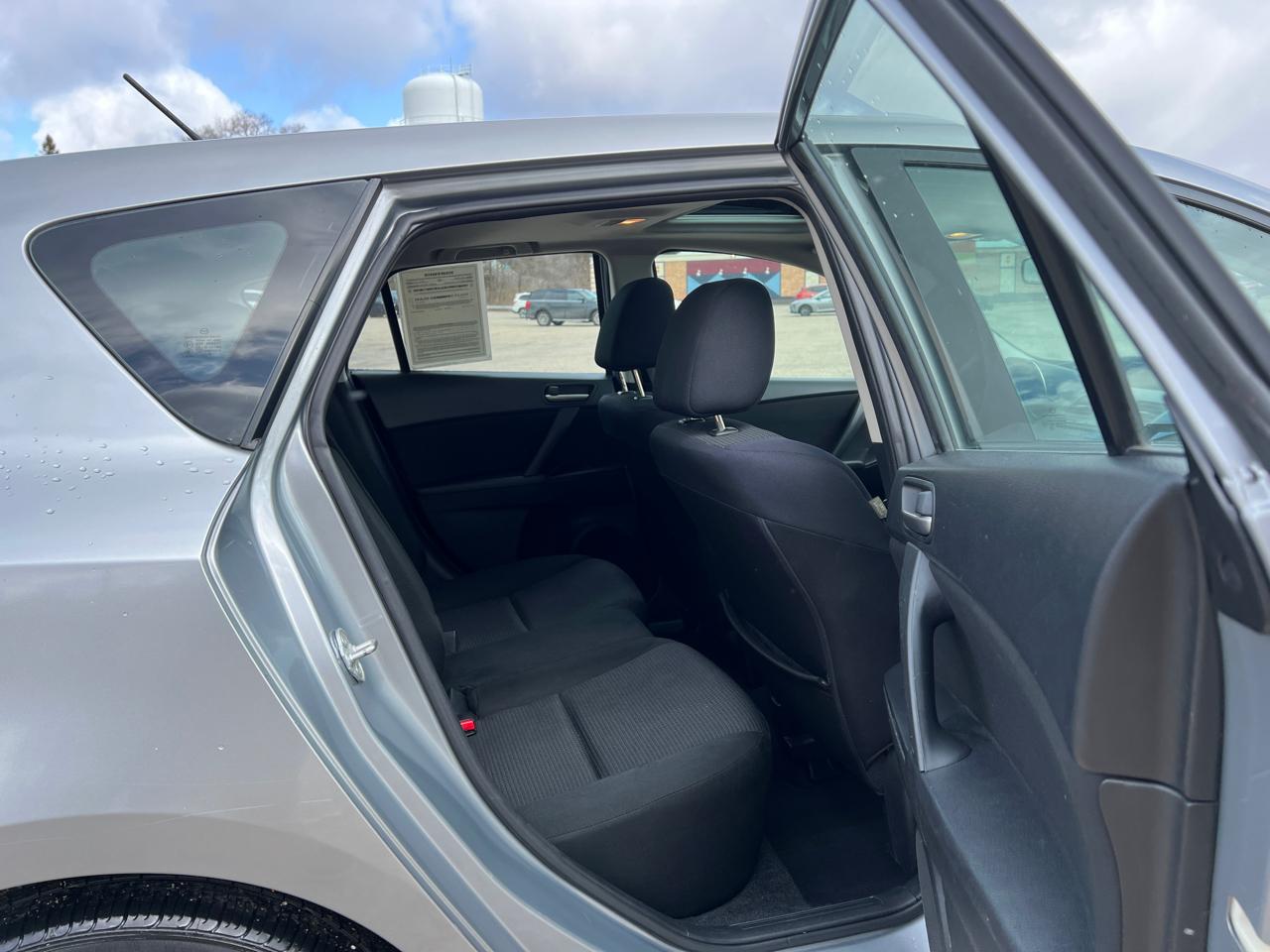 Mazda MAZDA3 I Touring 5-Door 2012