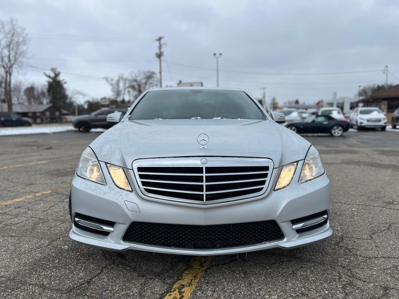 Mercedes-Benz E-Class E350 4MATIC Sedan 2013