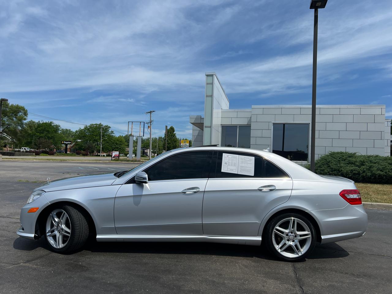 Mercedes-Benz E-Class E350 4MATIC Sedan 2013