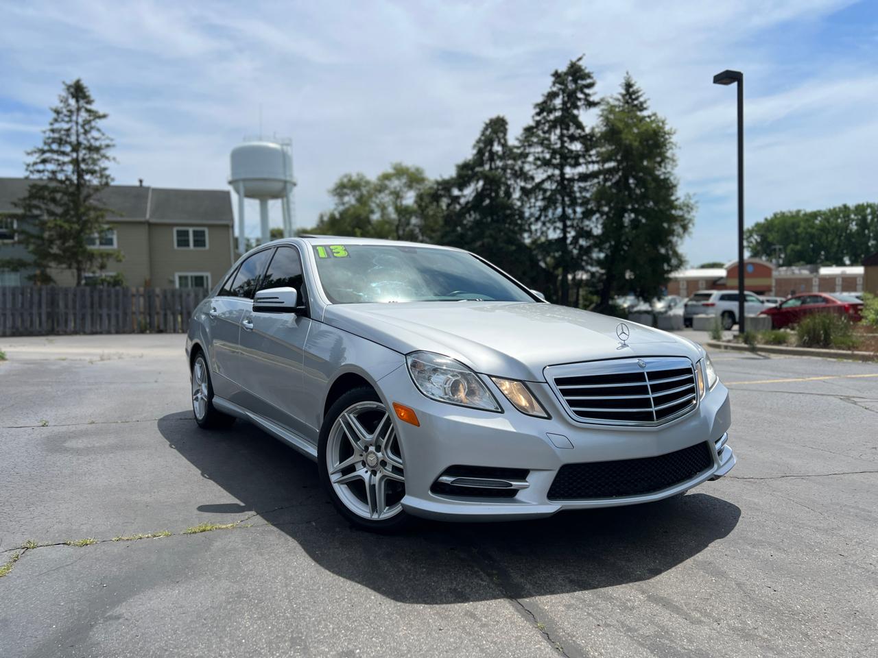 Mercedes-Benz E-Class E350 4MATIC Sedan 2013