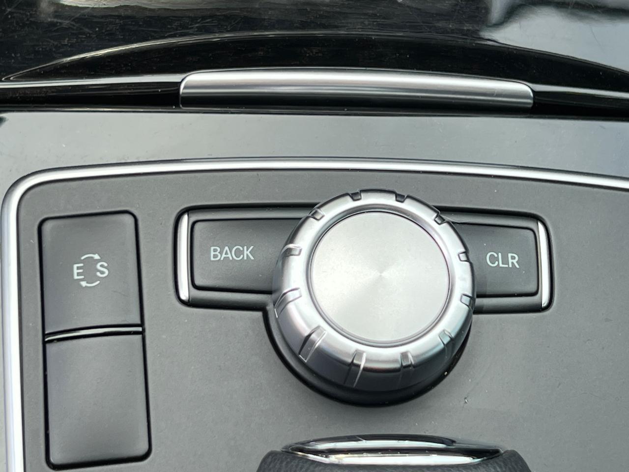Mercedes-Benz E-Class E350 4MATIC Sedan 2013