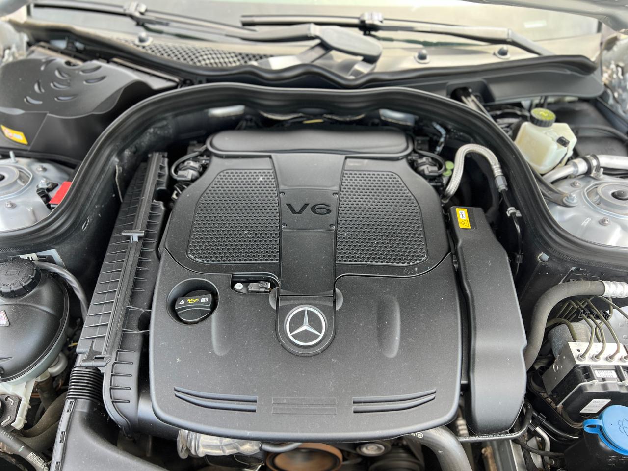 Mercedes-Benz E-Class E350 4MATIC Sedan 2013