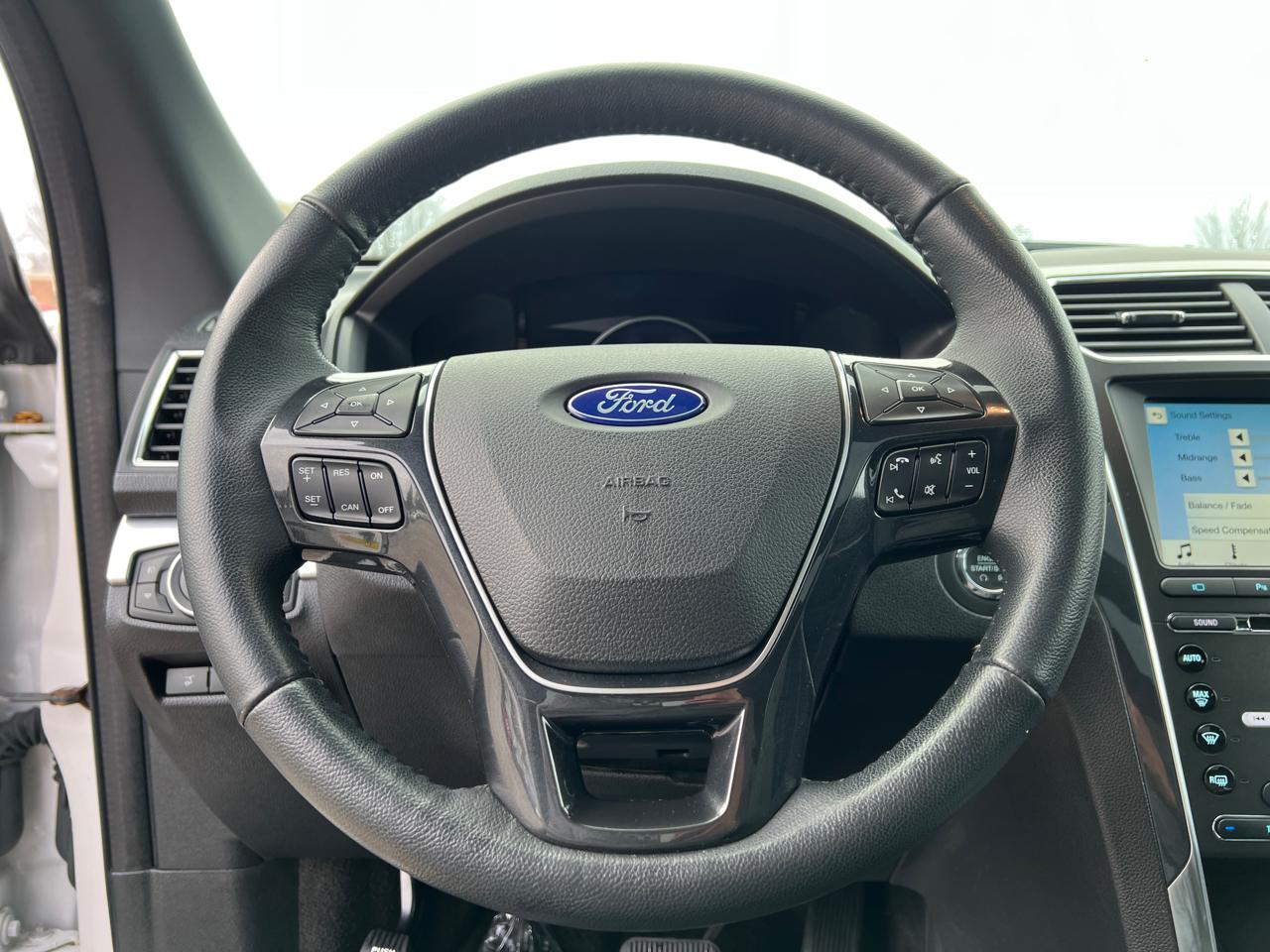 Ford Explorer Limited 4WD 2018