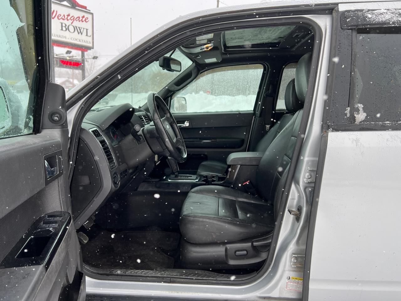 Ford Escape Limited 4WD 2011