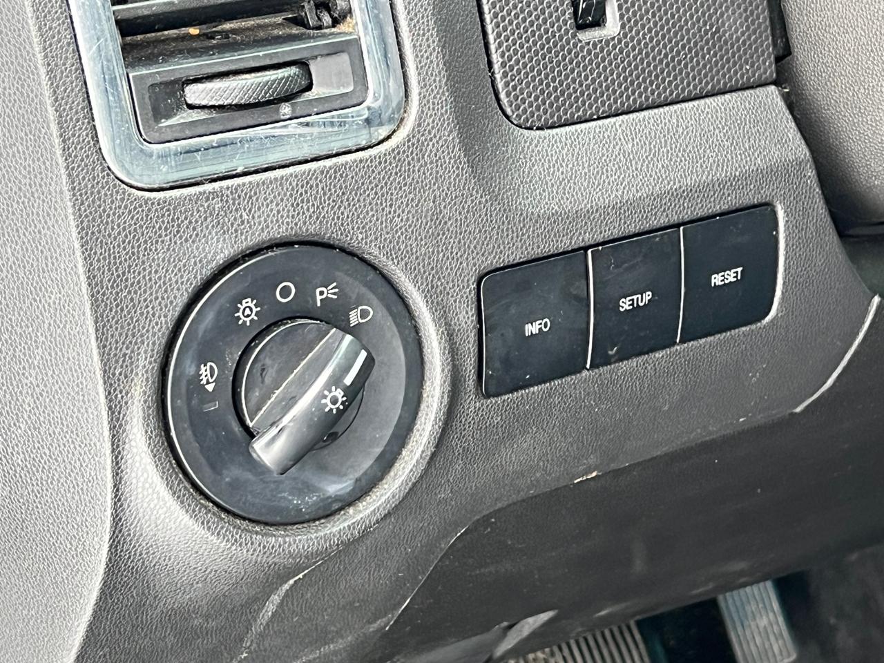 Ford Escape Limited 4WD 2011