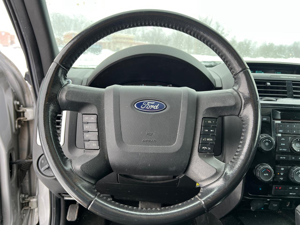 Ford Escape Limited 4WD 2011