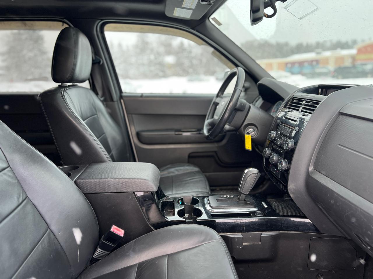 Ford Escape Limited 4WD 2011