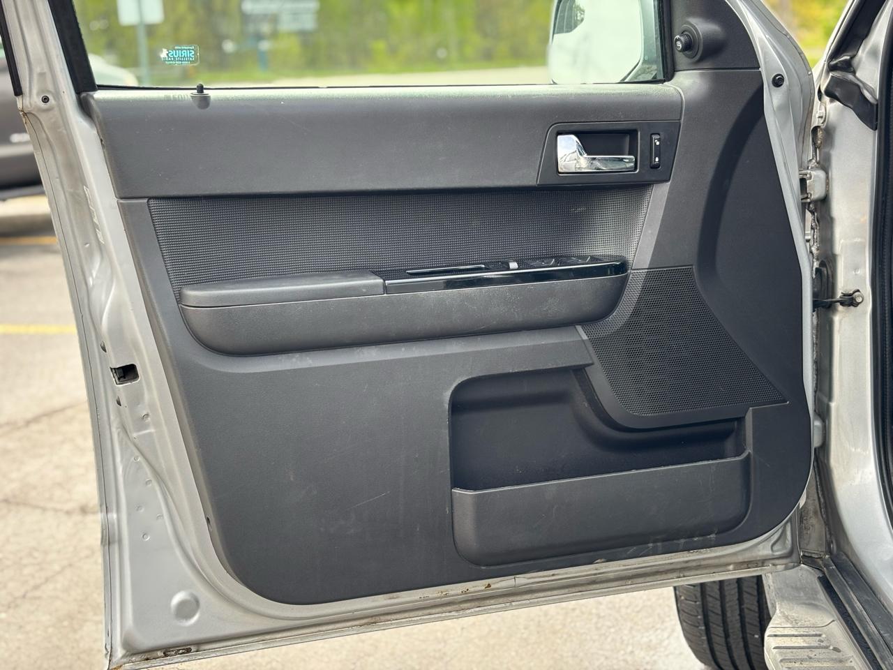 Ford Escape Limited 4WD 2011
