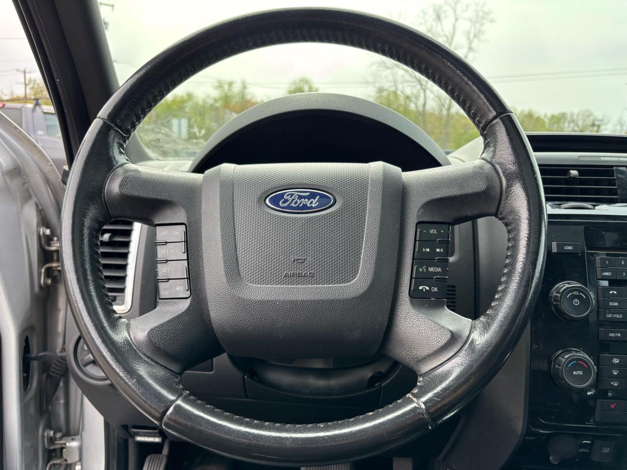 Ford Escape Limited 4WD 2011