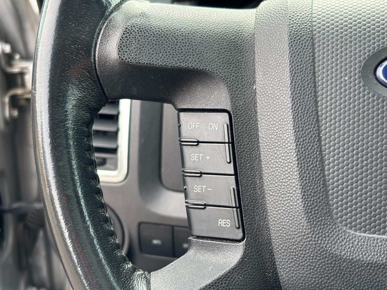 Ford Escape Limited 4WD 2011