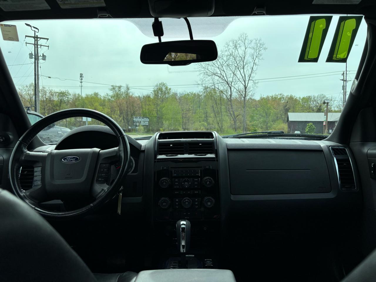 Ford Escape Limited 4WD 2011