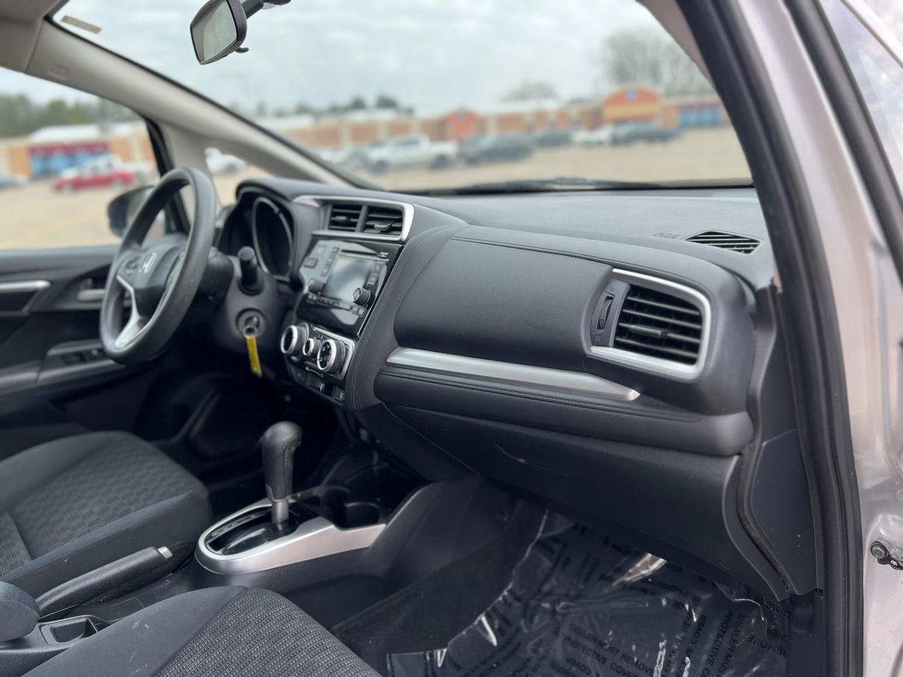 Honda Fit LX CVT 2015