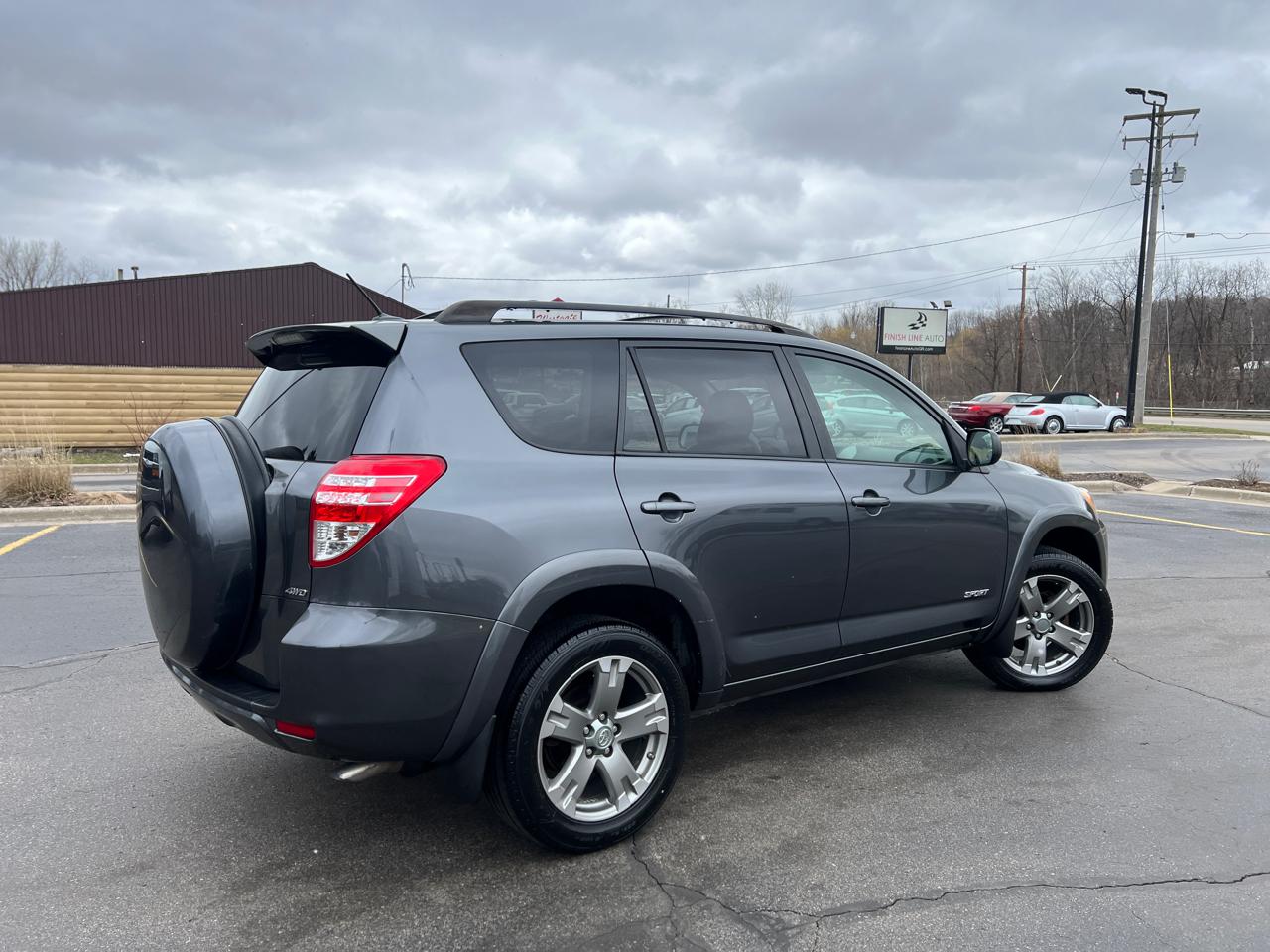 Toyota RAV4 Sport I4 4WD 2010