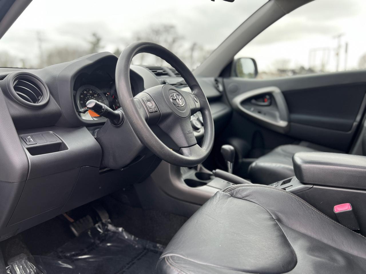 Toyota RAV4 Sport I4 4WD 2010