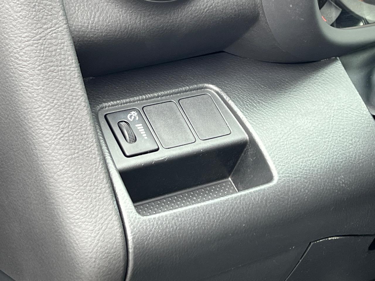 Toyota RAV4 Sport I4 4WD 2010