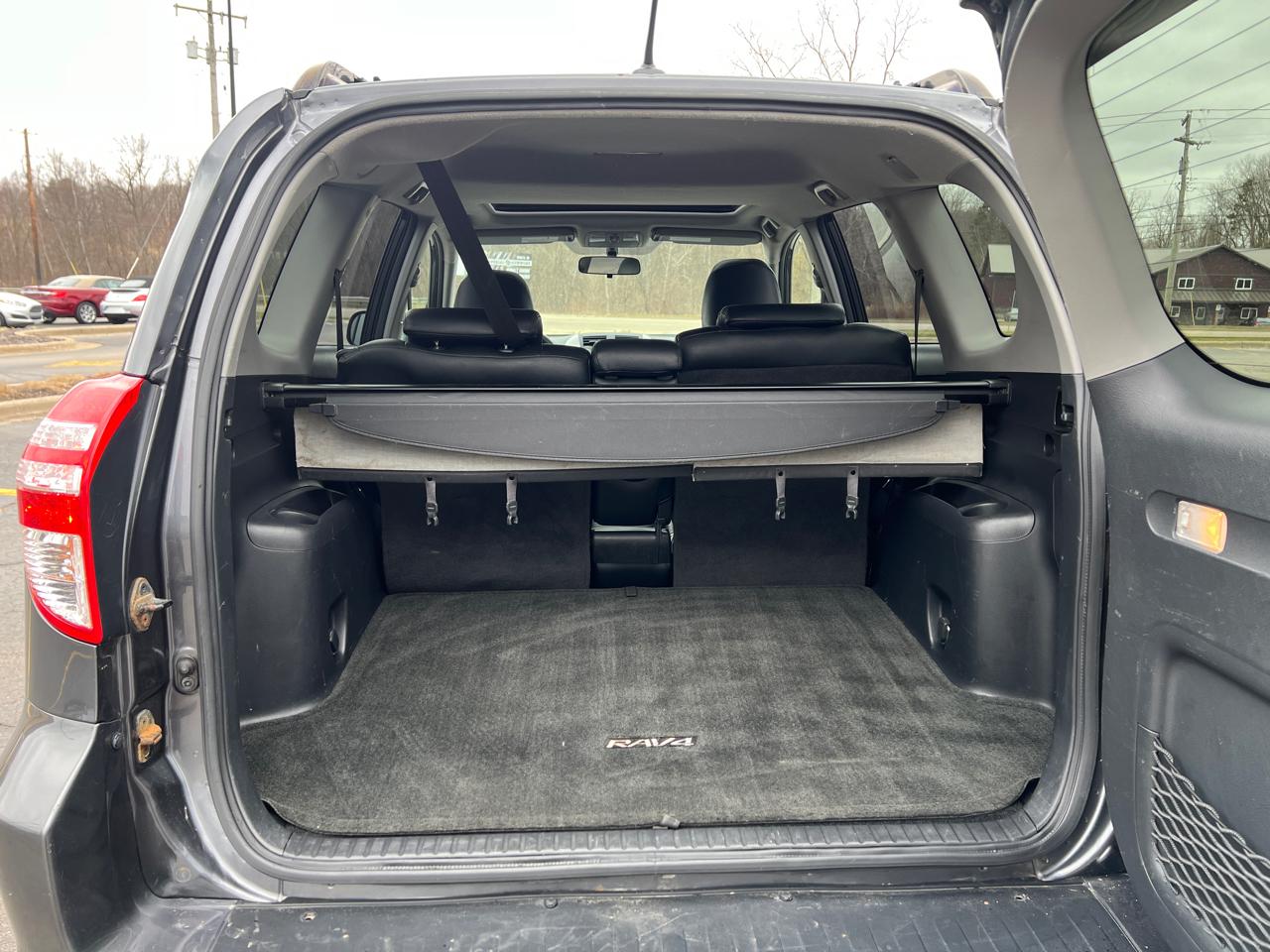 Toyota RAV4 Sport I4 4WD 2010