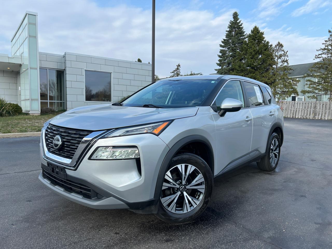 2022 Nissan Rogue SV AWD