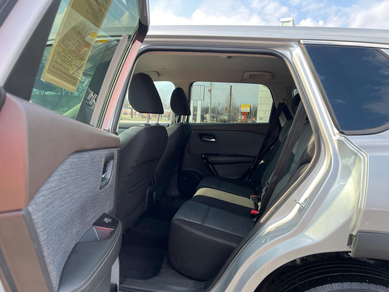 Nissan Rogue SV AWD 2022