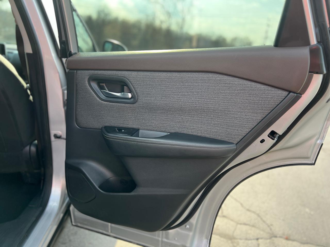 Nissan Rogue SV AWD 2022