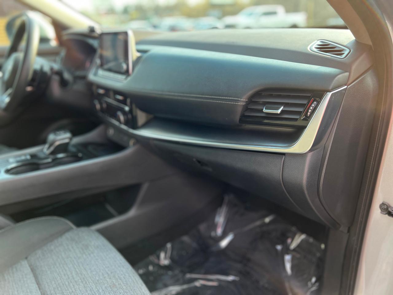 Nissan Rogue SV AWD 2022