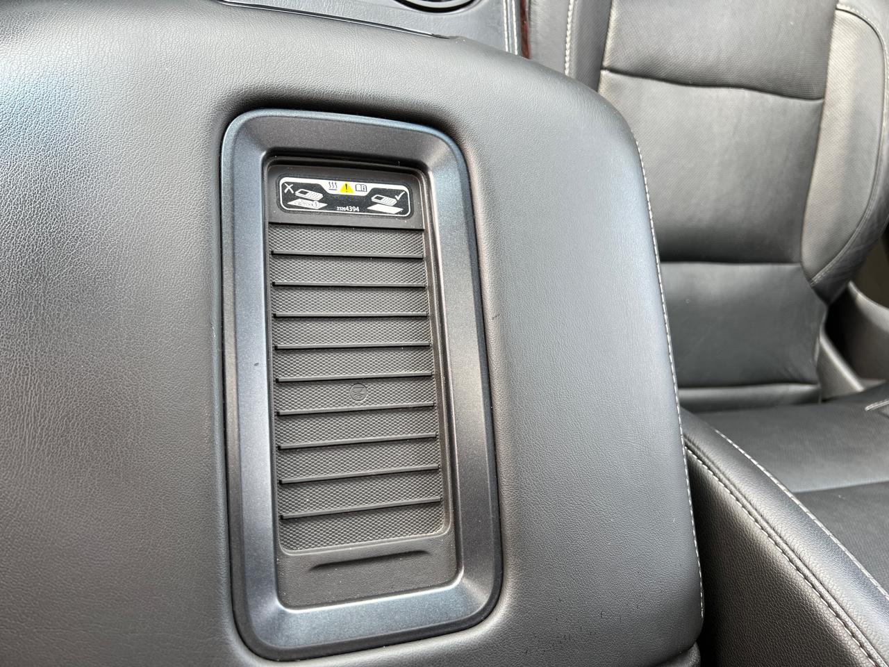 GMC Yukon XL SLT 1/2 Ton 4WD 2015