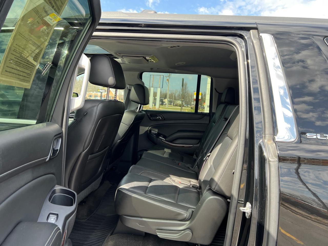 GMC Yukon XL SLT 1/2 Ton 4WD 2015