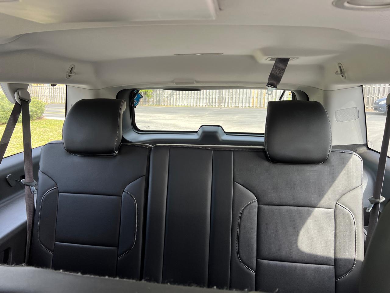 GMC Yukon XL SLT 1/2 Ton 4WD 2015