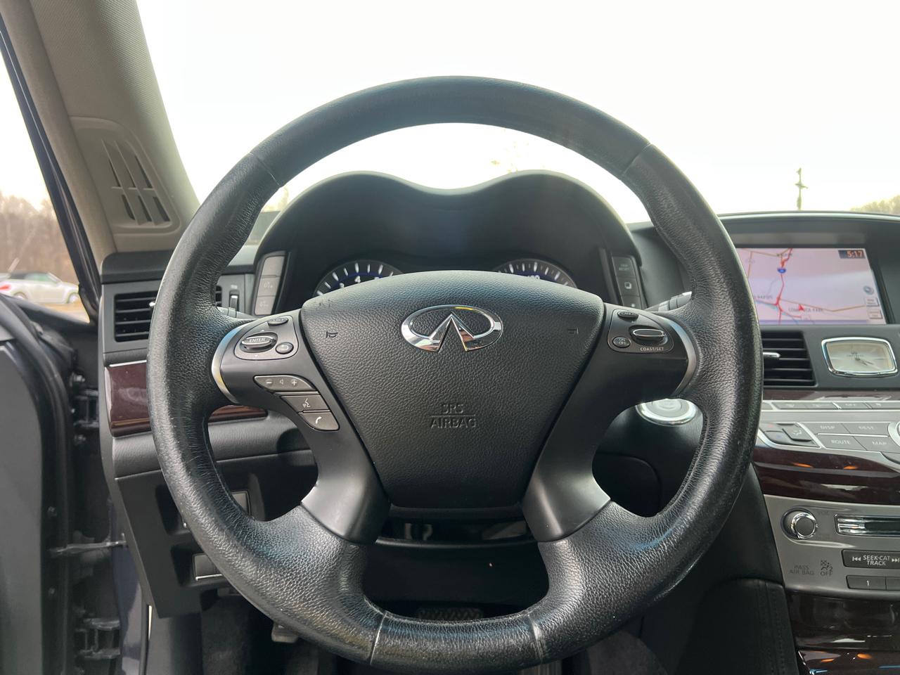 Infiniti M37 4dr Sdn AWD 2011