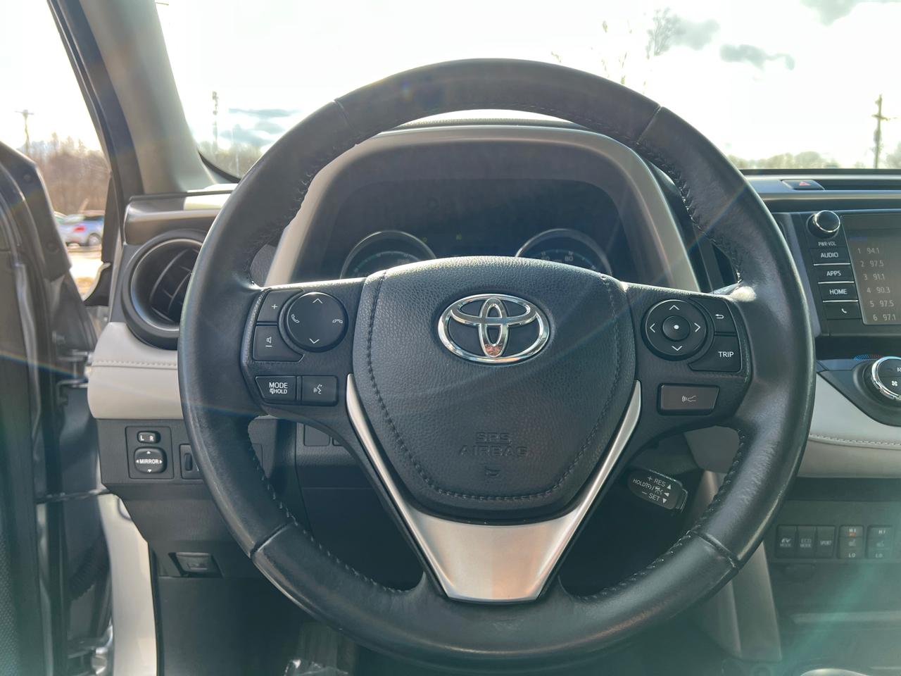 Toyota RAV4 Hybrid Limited 2018
