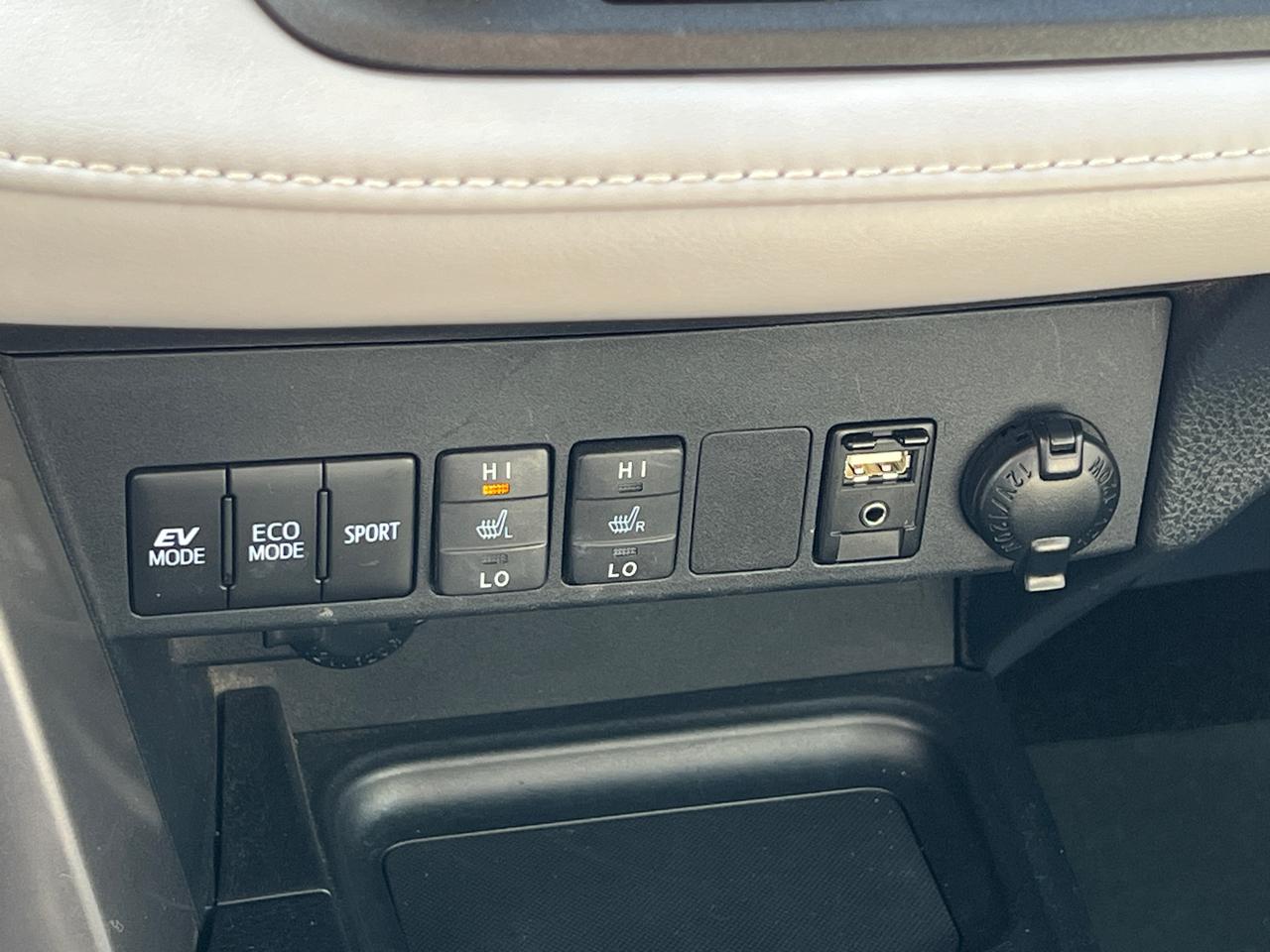 Toyota RAV4 Hybrid Limited 2018