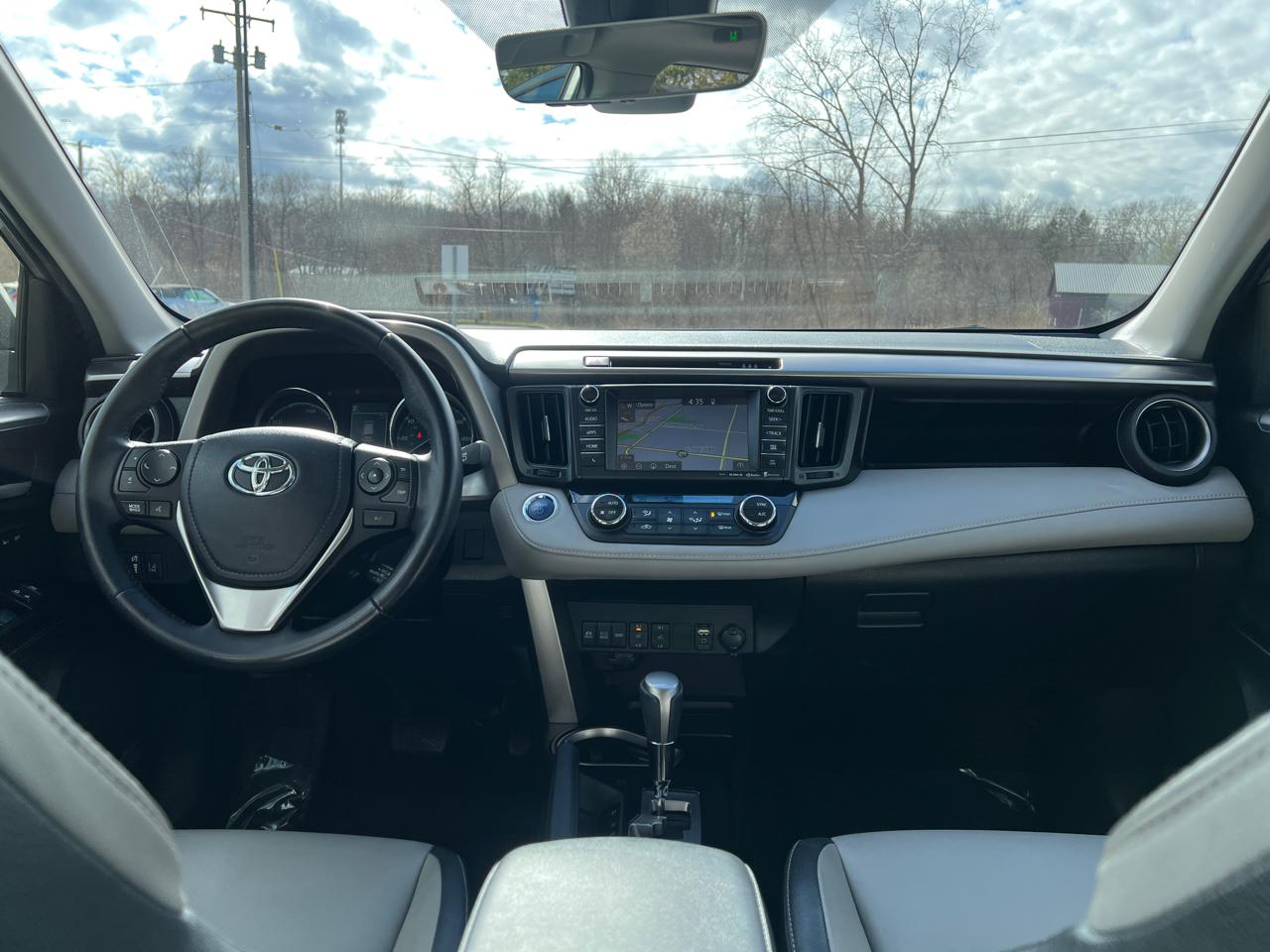Toyota RAV4 Hybrid Limited 2018