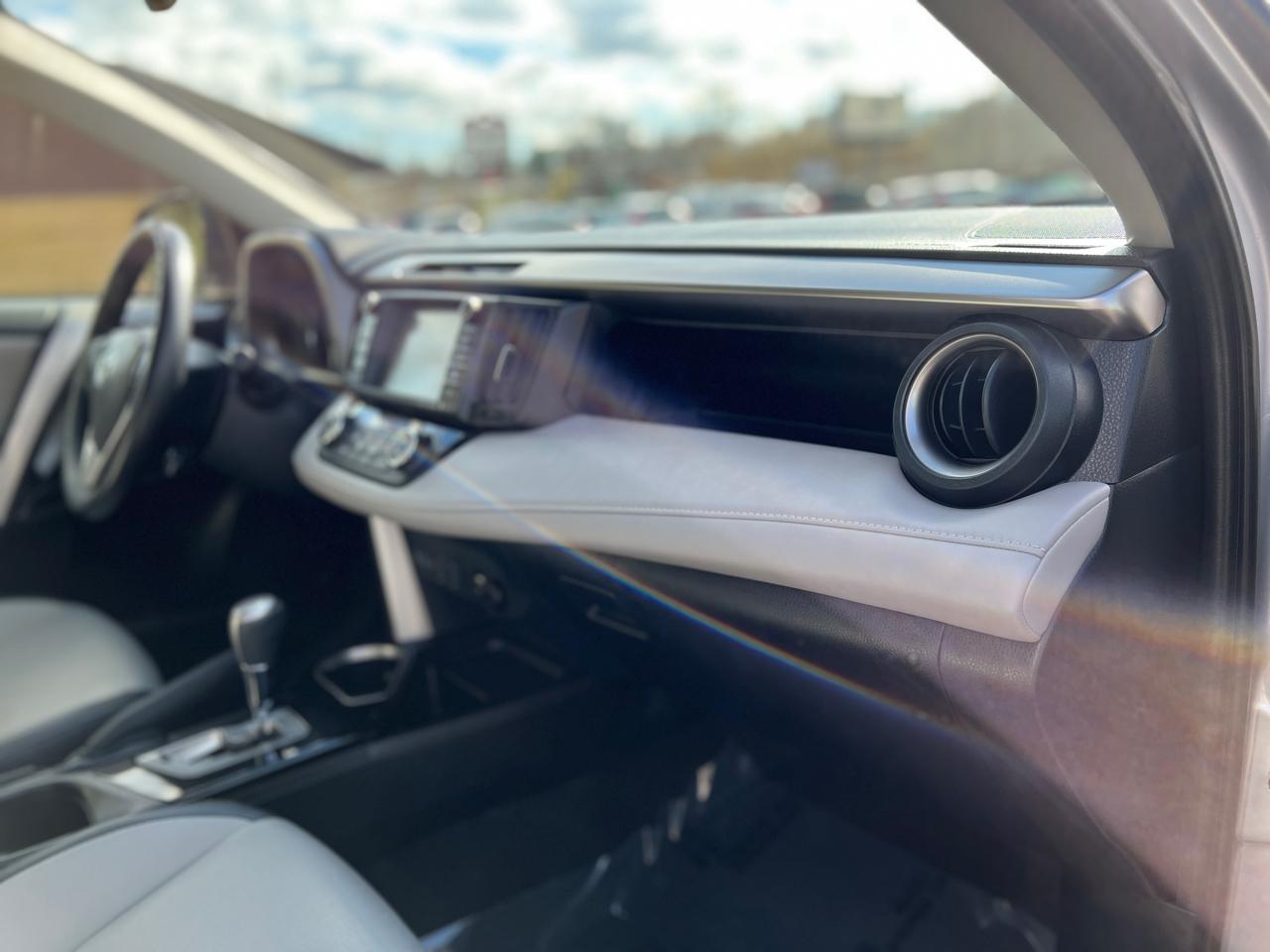 Toyota RAV4 Hybrid Limited 2018